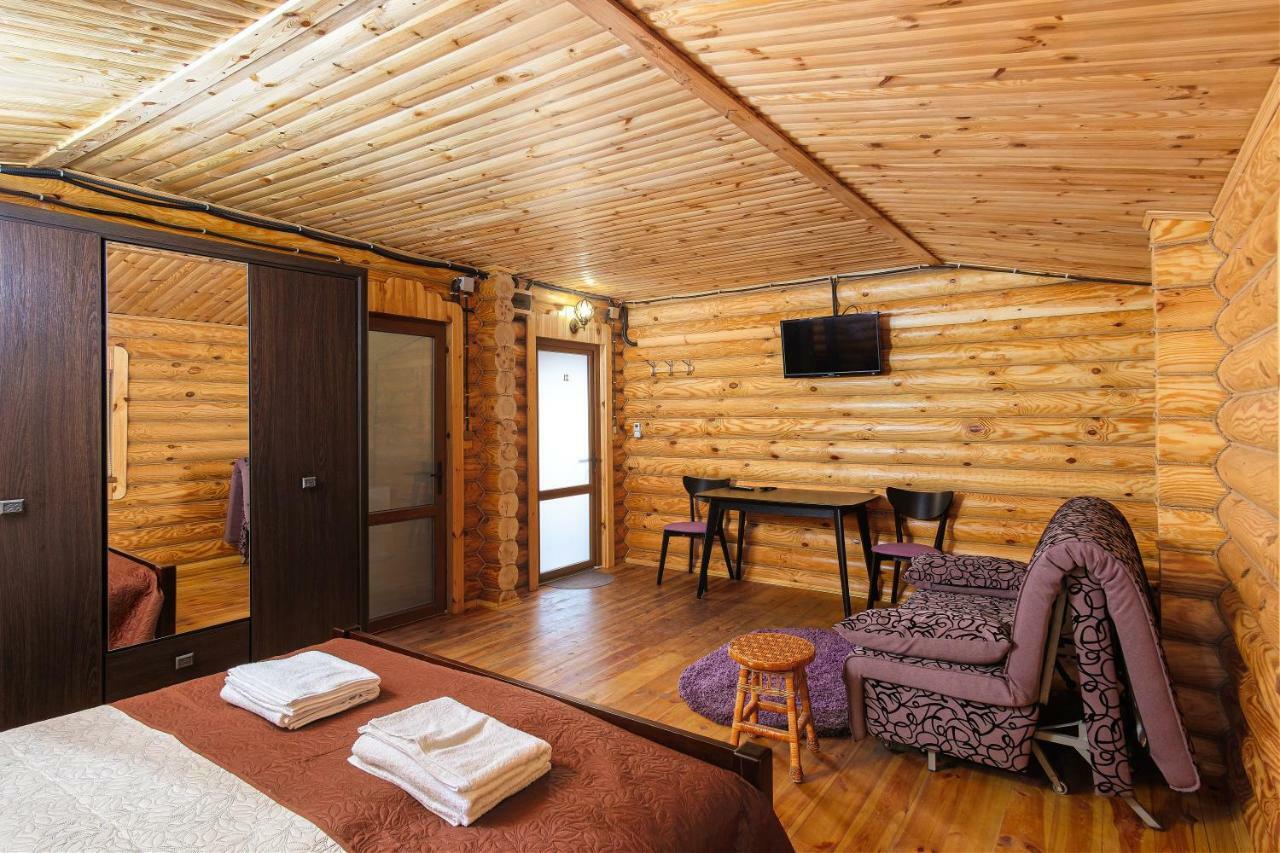 Akvalis Комплекс Для Отдыха Hotel Burlach'ya Balka Exterior photo
